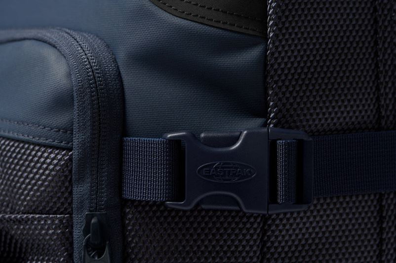 багаж Eastpak DRXPX200 трансверс с cnnct морски