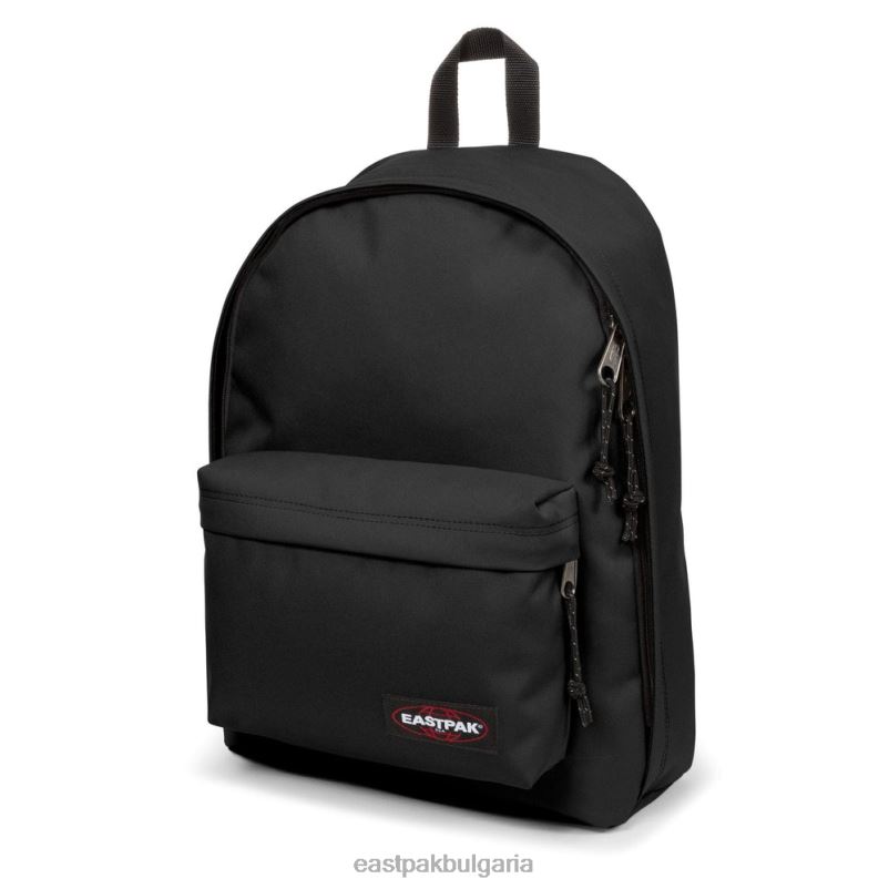 раници Eastpak DRXPX103 извън офиса черен