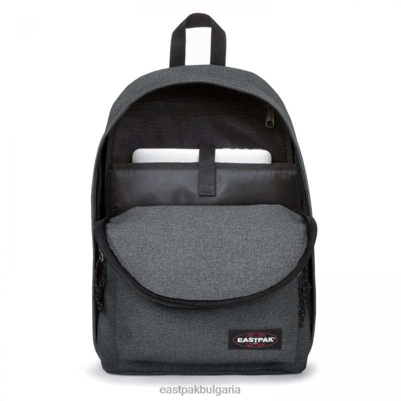 раници Eastpak DRXPX116 извън офиса черен деним