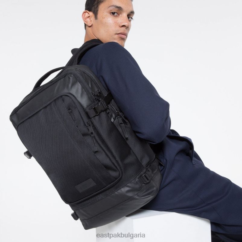 раници Eastpak DRXPX142 tecum l cnnct палто