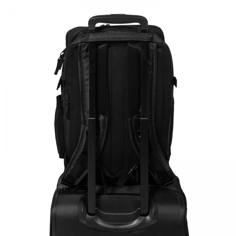 раници Eastpak DRXPX142 tecum l cnnct палто