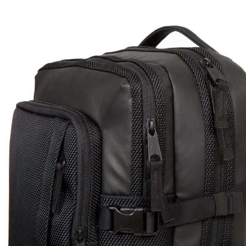раници Eastpak DRXPX142 tecum l cnnct палто