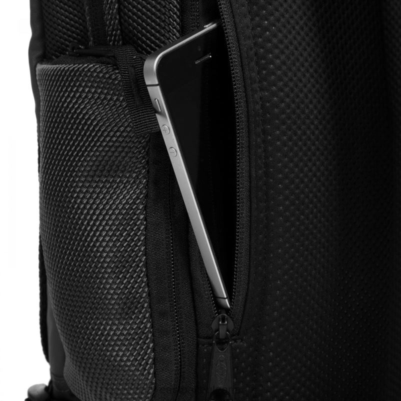 раници Eastpak DRXPX143 tecum m cnnct палто