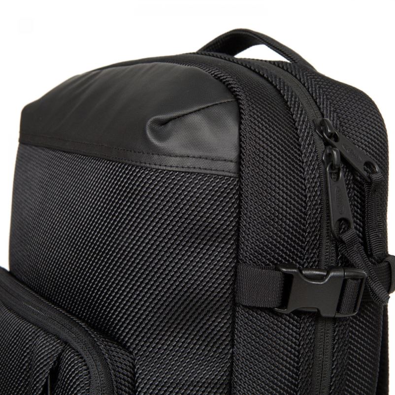 раници Eastpak DRXPX144 tecum s cnnct палто