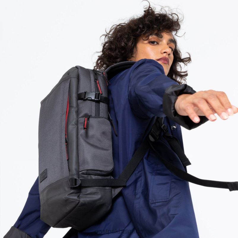 раници Eastpak DRXPX147 tecum m cnnct акцентно сиво
