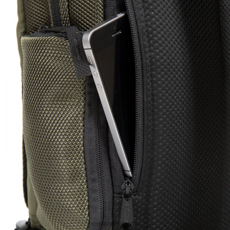 раници Eastpak DRXPX149 tecum m cnnct каки